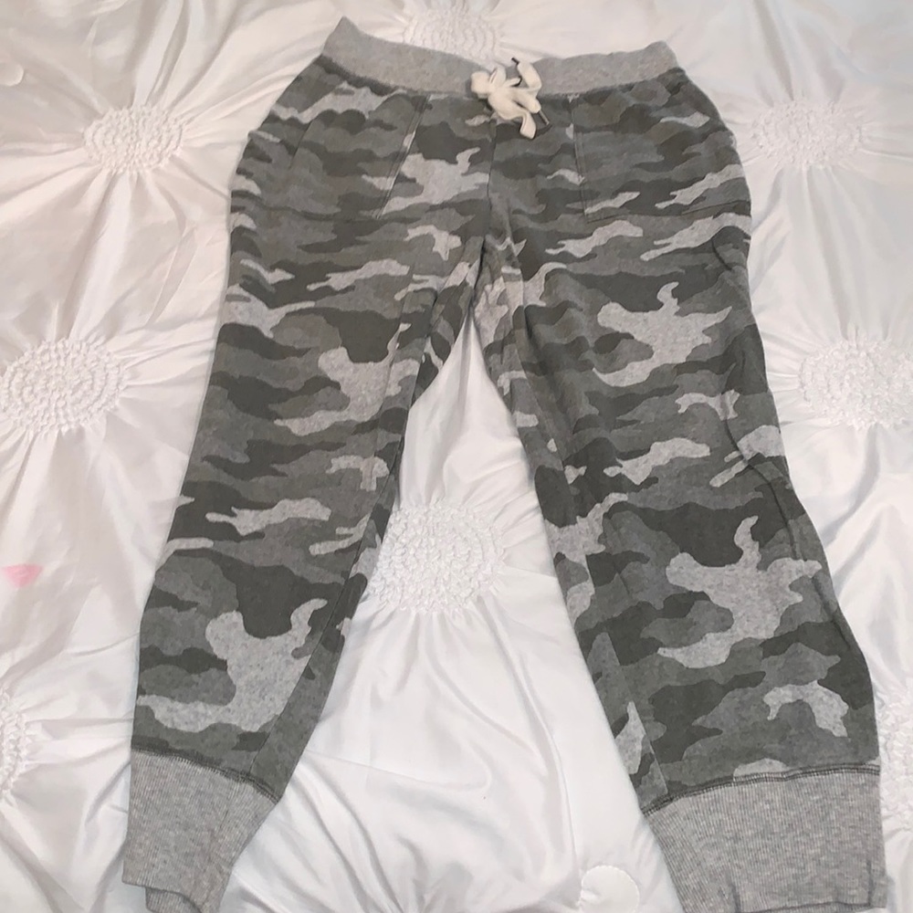 Aerie joggers